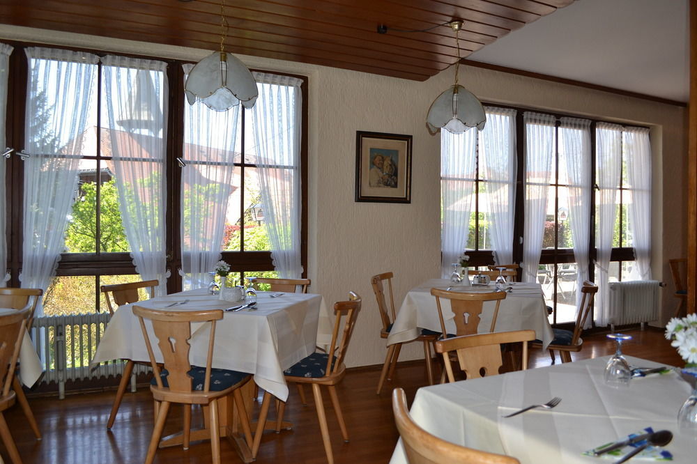 Black Forest Rooms กราเฟินเฮาเซน ภายนอก รูปภาพ